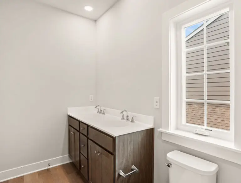 1116 Collina Ln-Elgin 20-35