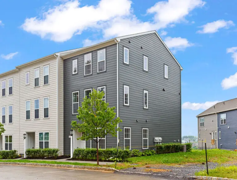 1119 James St-T2251 36 12 1E-02