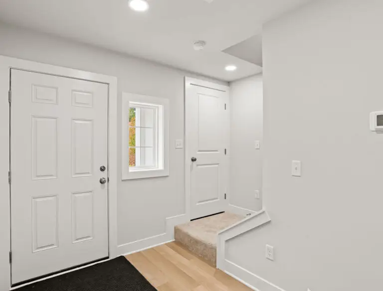 1119 James St-T2251 36 12 1E-05