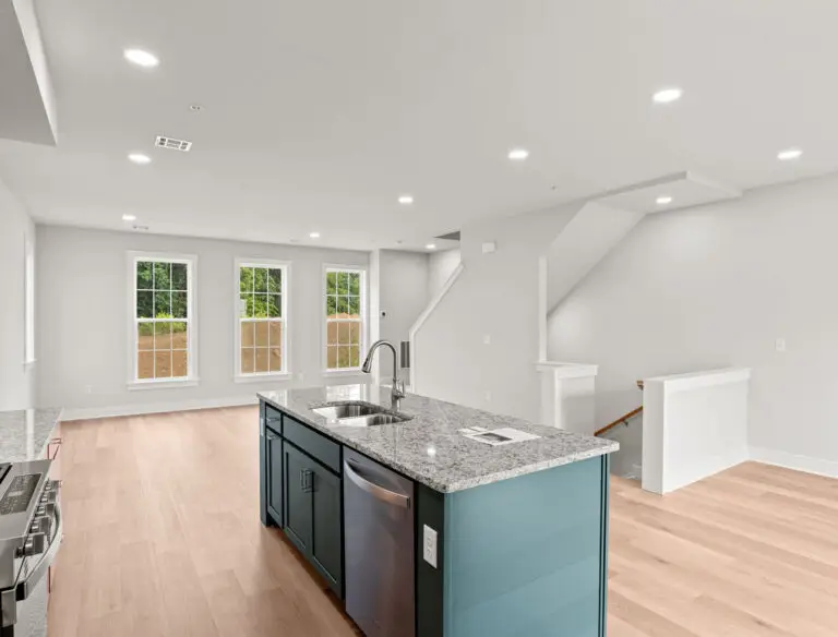 1119 James St-T2251 36 12 1E-13