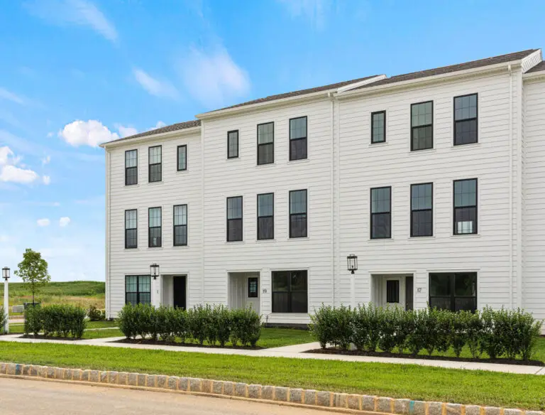19 Silo Street-T2251 36 12 2-01