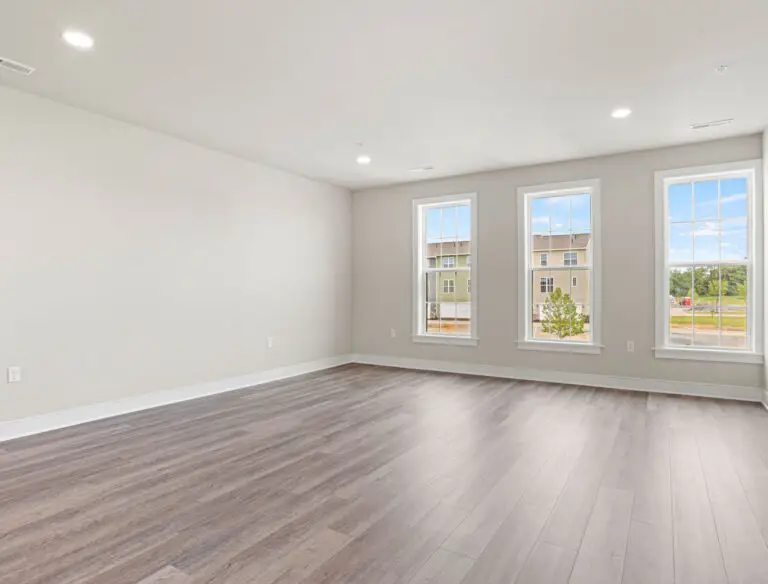 19 Silo Street-T2251 36 12 2-06