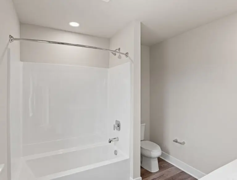 19 Silo Street-T2251 36 12 2-22
