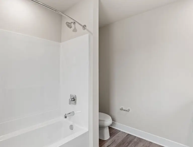 19 Silo Street-T2251 36 12 2-25