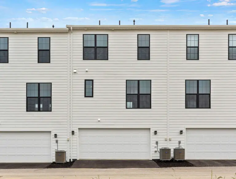 19 Silo Street-T2251 36 12 2-34