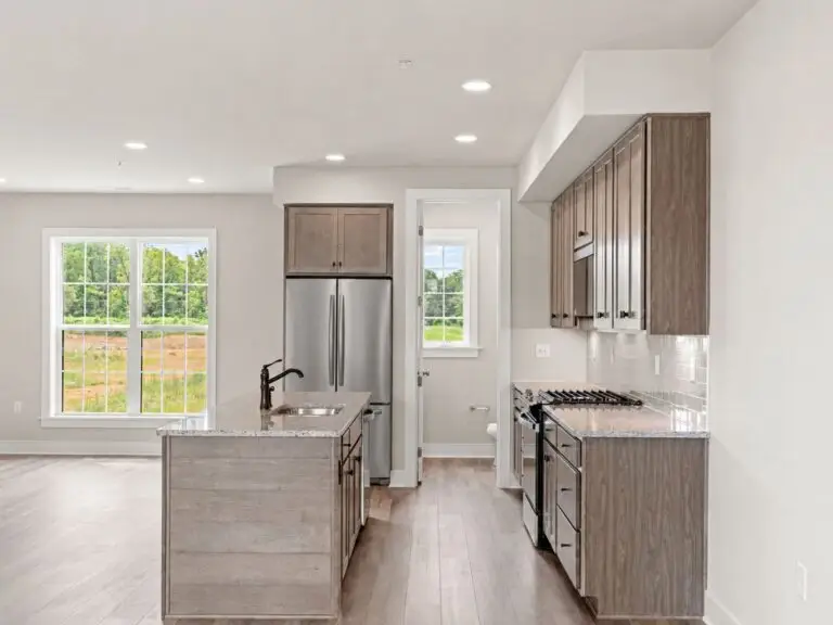 19 Silo Street-T2251 36 12 2-35