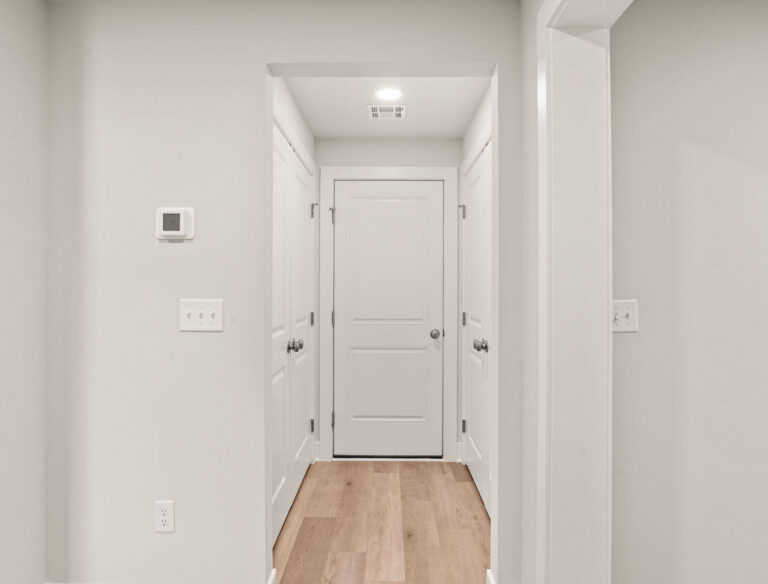 4123 Ridgeview Ave-T2250 42 12 1E-16
