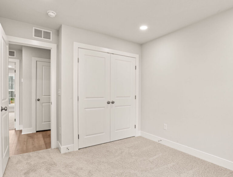 4123 Ridgeview Ave-T2250 42 12 1E-22