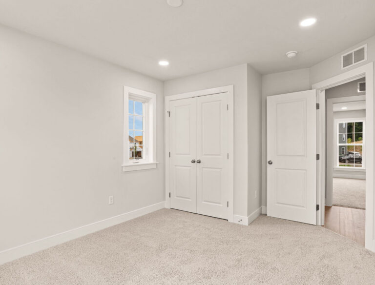 4123 Ridgeview Ave-T2250 42 12 1E-24