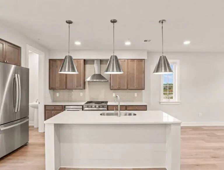 4123 Ridgeview Ave-T2250 42 12 1E-36
