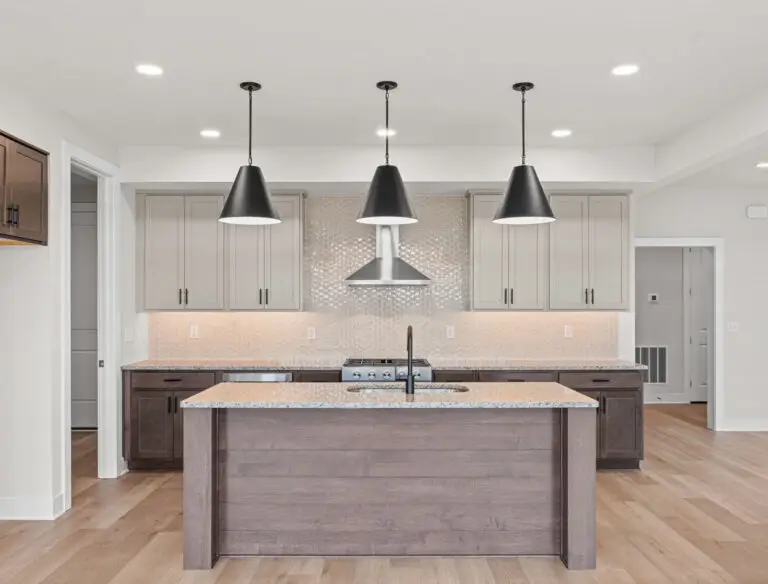 14-web-or-mls-ListRight Media (14 of 40)