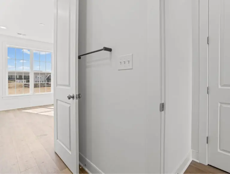 703 Bower St- T3020 48 12 1E-35