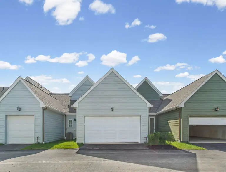 705 Bower St - T3020 48 12 2-03