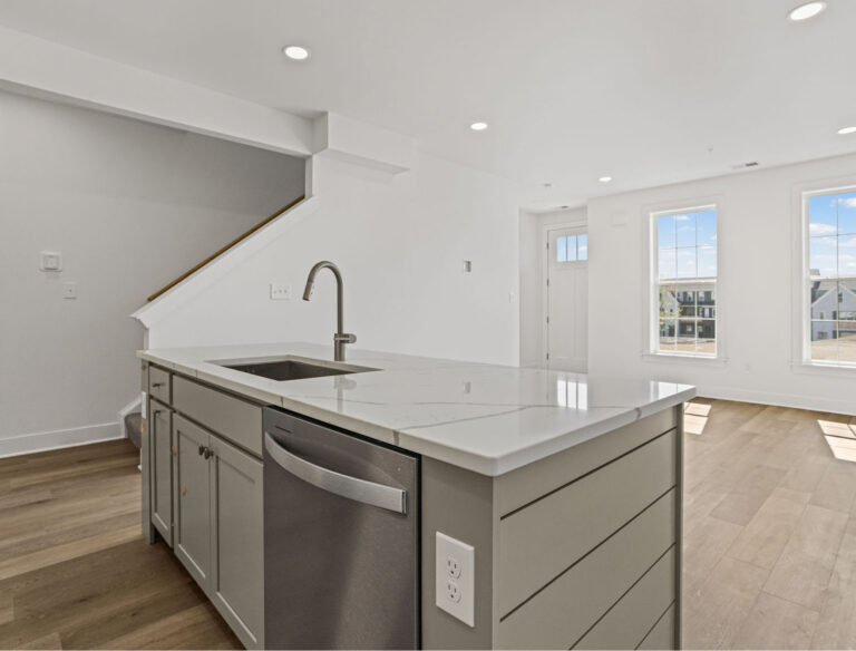 705 Bower St - T3020 48 12 2-10