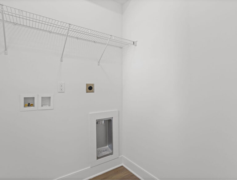 705 Bower St - T3020 48 12 2-19