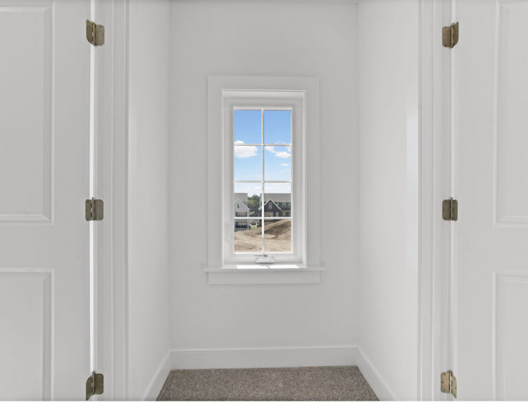 705 Bower St - T3020 48 12 2-29