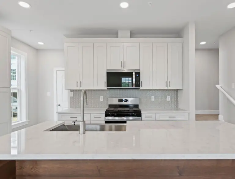 4019 Windsfield Way-T2300 30-30