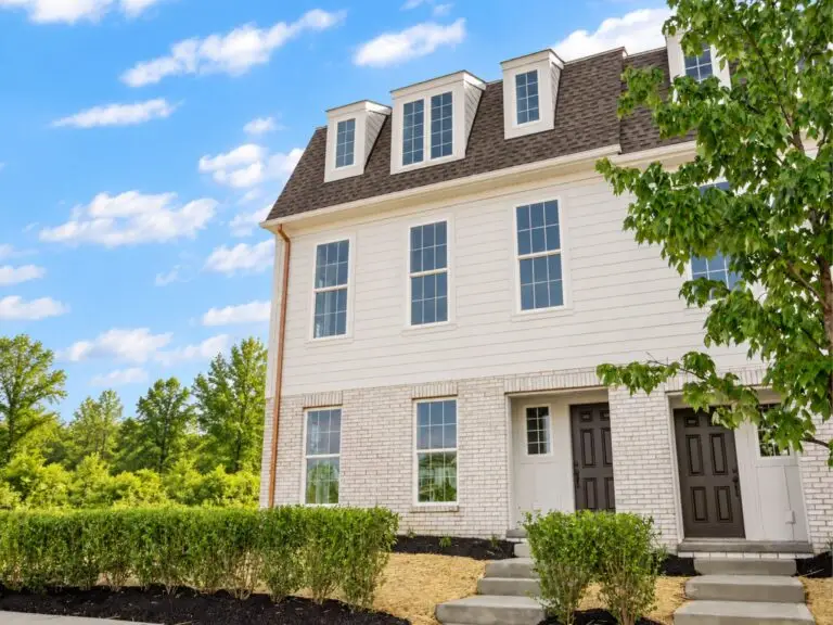 Sunlit Townhouse with Dormer Windows